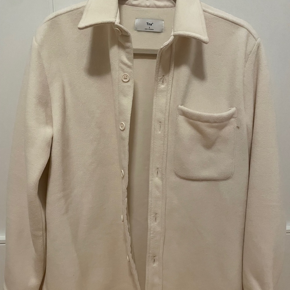 WHITE NOT BLUE - Aritzia polar shirt jacket